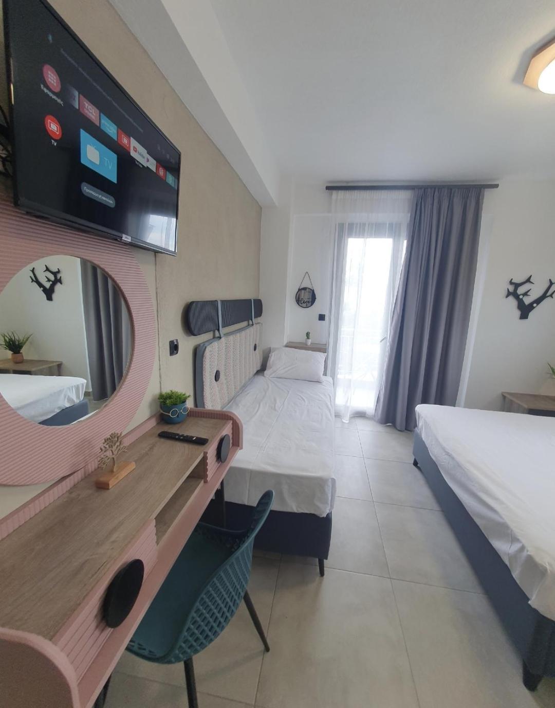 Olea Luxury Suites Аспровалта Екстериор снимка