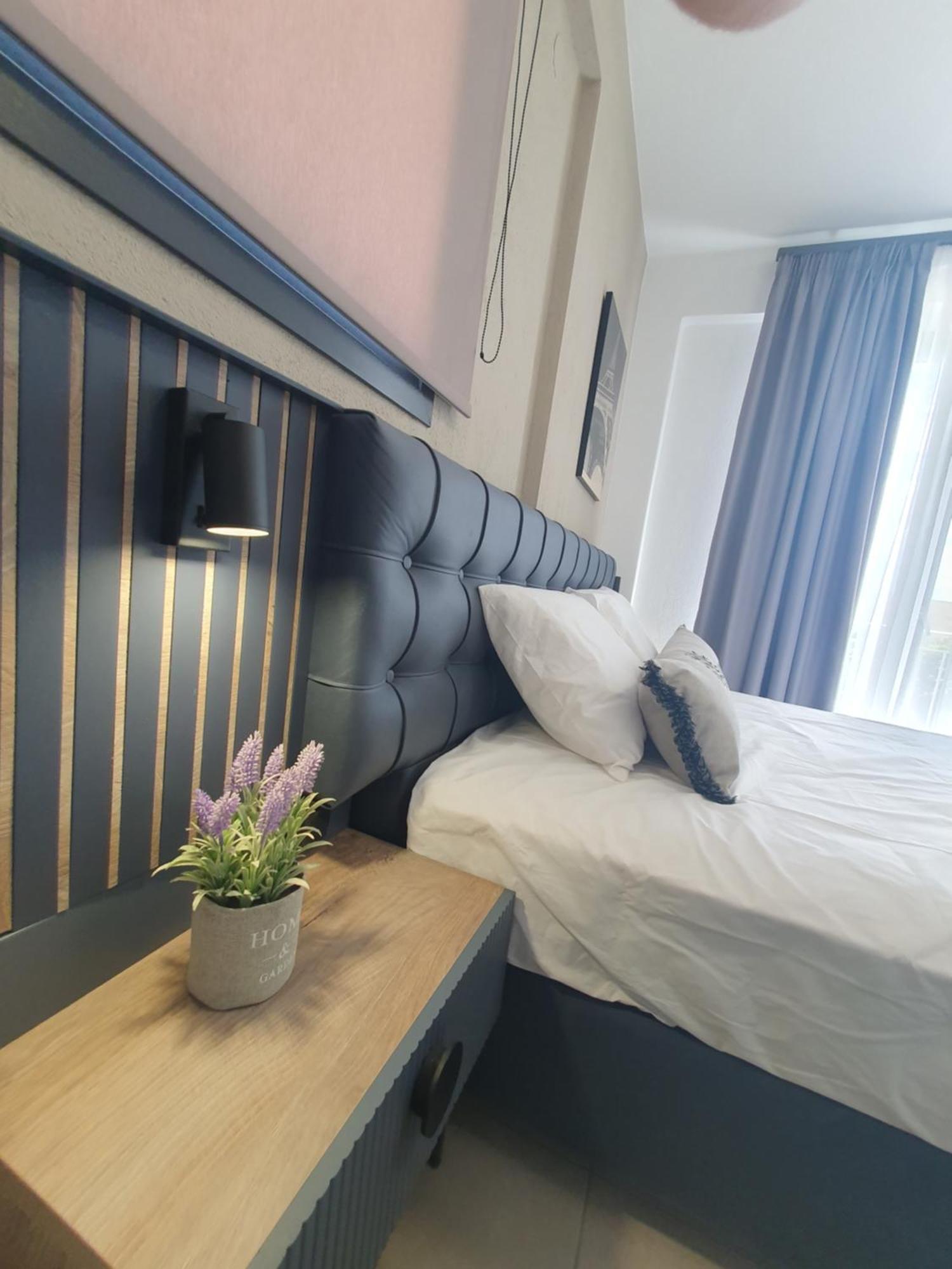 Olea Luxury Suites Аспровалта Екстериор снимка