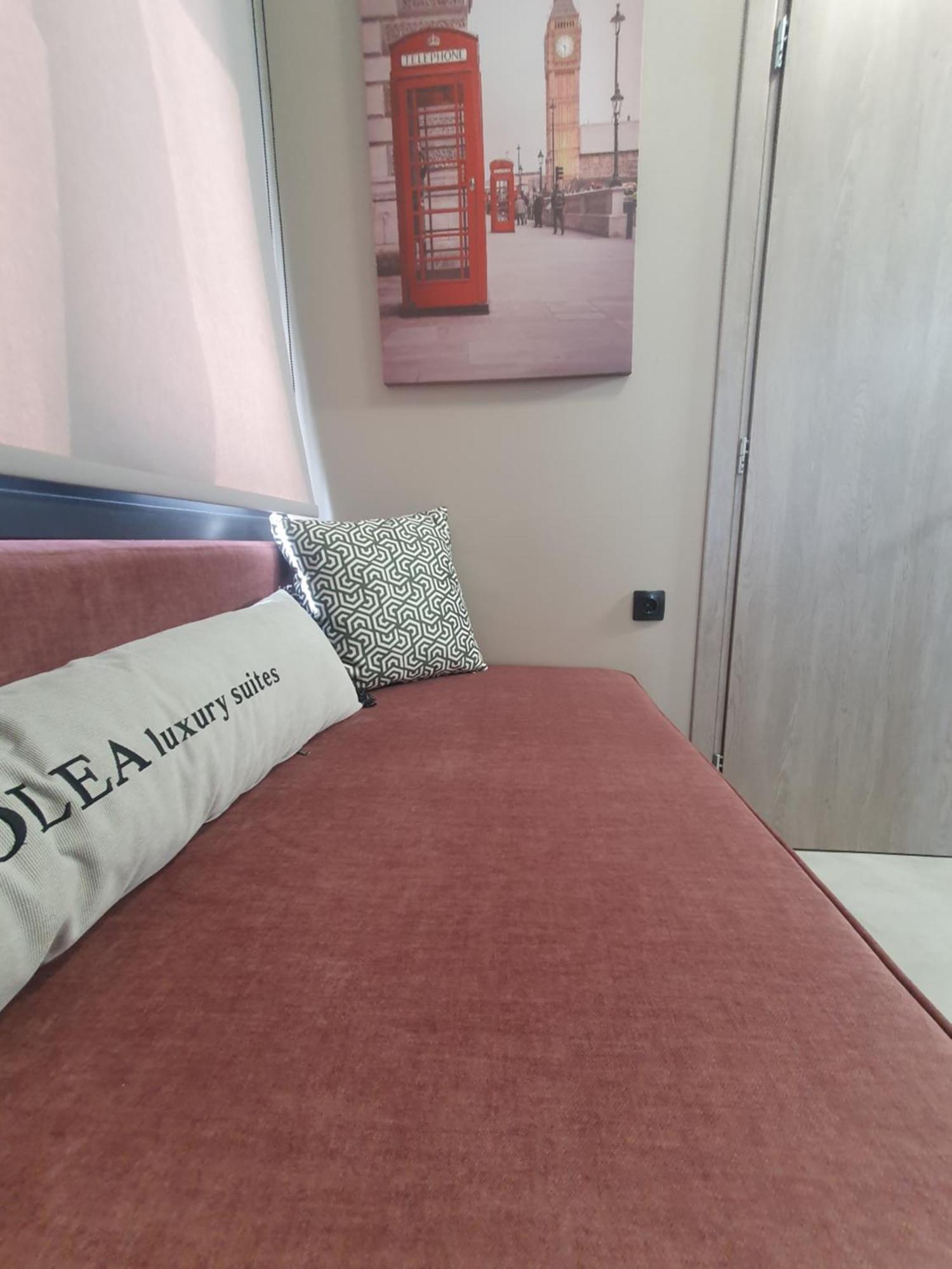 Olea Luxury Suites Аспровалта Екстериор снимка